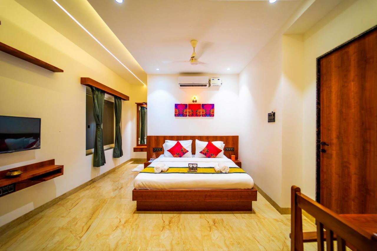 Canvasand By Eease Hospitality Hotel Nagaon  Exterior photo